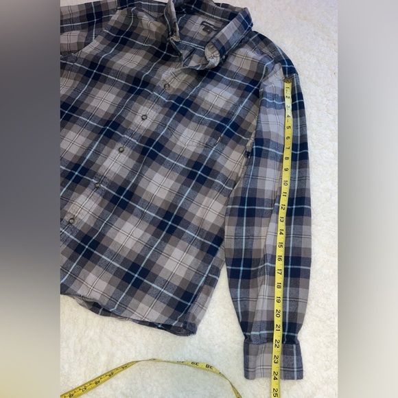 Eddie Bauer Plaid Flannel Button Down Shirt Blue Gray Men’s XL - Picture 6 of 6